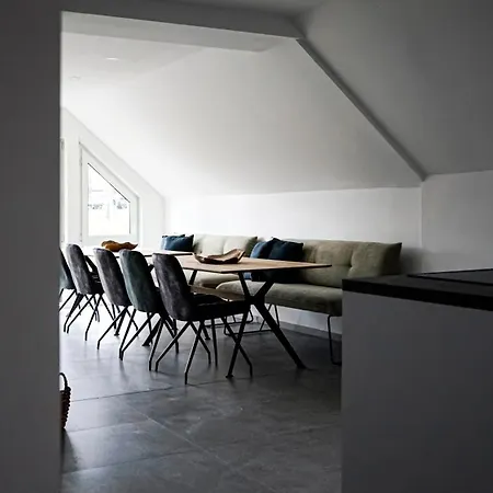 Si-view Doppelzimmer Mit Balkon 8 - Ζίγκεν